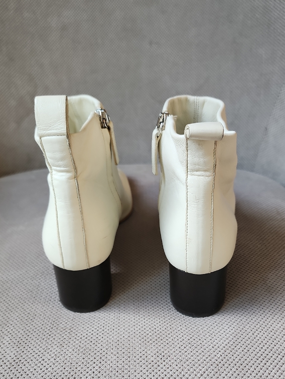Everlane Day Glove Boot - Picture 3 of 8